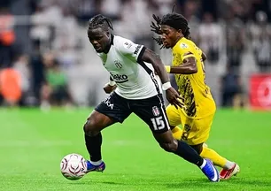 Beşiktaş-Eyüpspor maçında yeni kural uygulandı